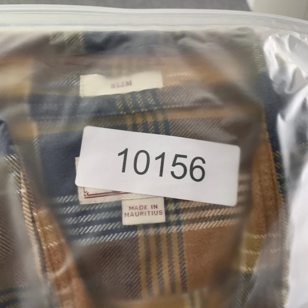 Wallace & Barnes Flannel Shirt Men Medium Slim Fit Brown Plaid Button Up